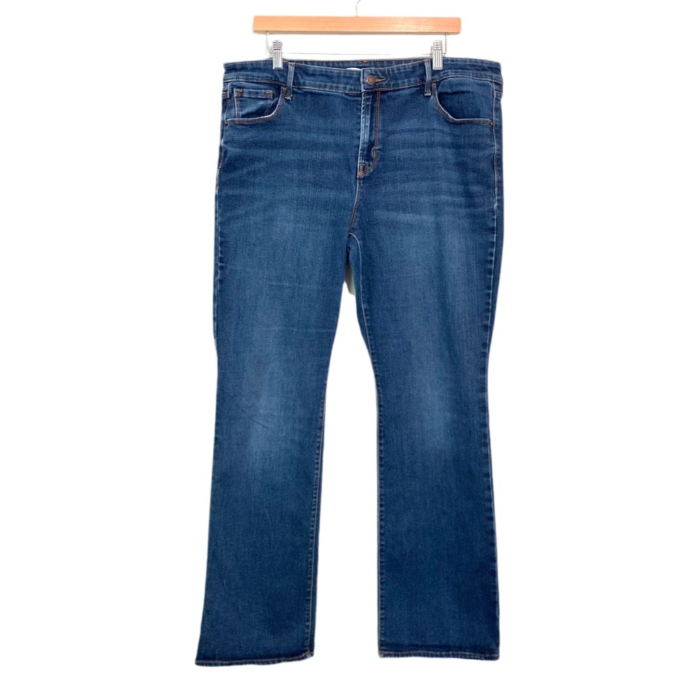 Old Navy High Rise Kicker Boot Cut Size 16 Medium Wash